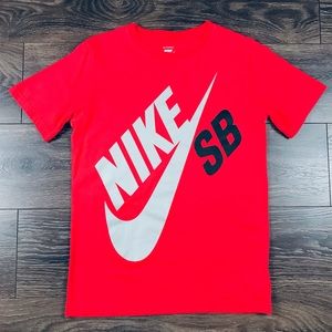 Nike SB Boys Nike Skateboarding Swoosh Graphic Logo Basic Crewneck T-Shirt Sz XL